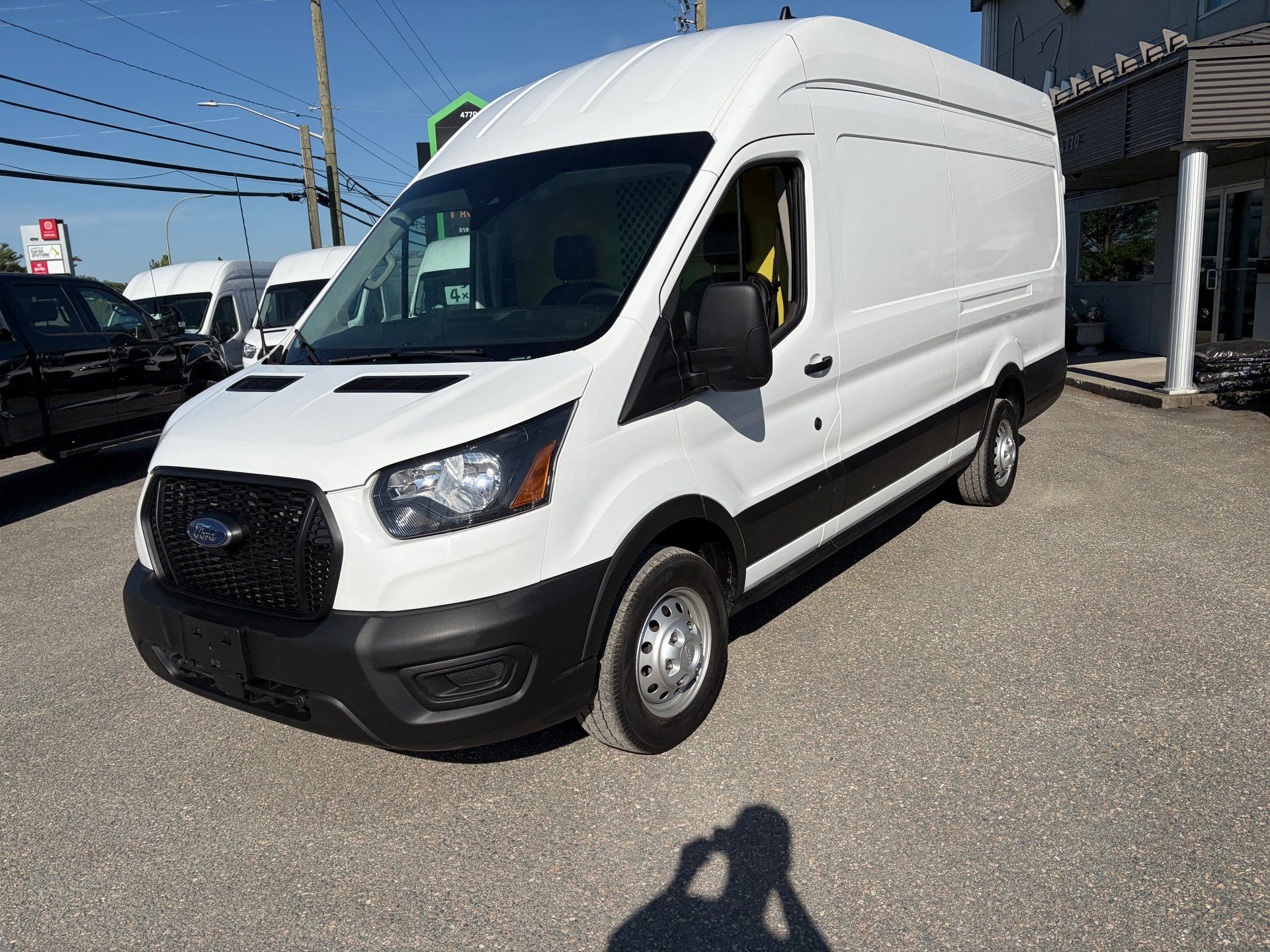 Ford Transit-250 Cargo Van 2023 - Image 1