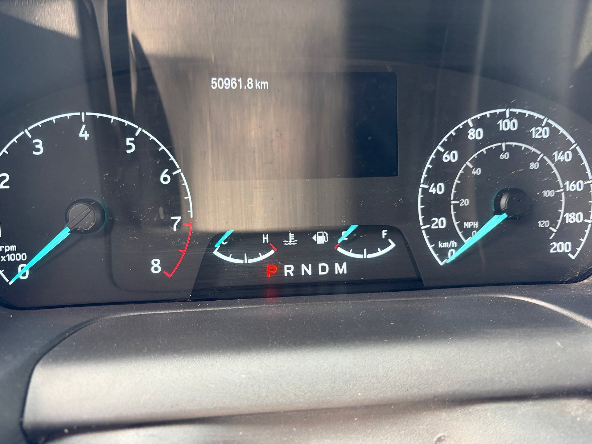 Ford Transit-150 Cargo Van 2020 - Image 11