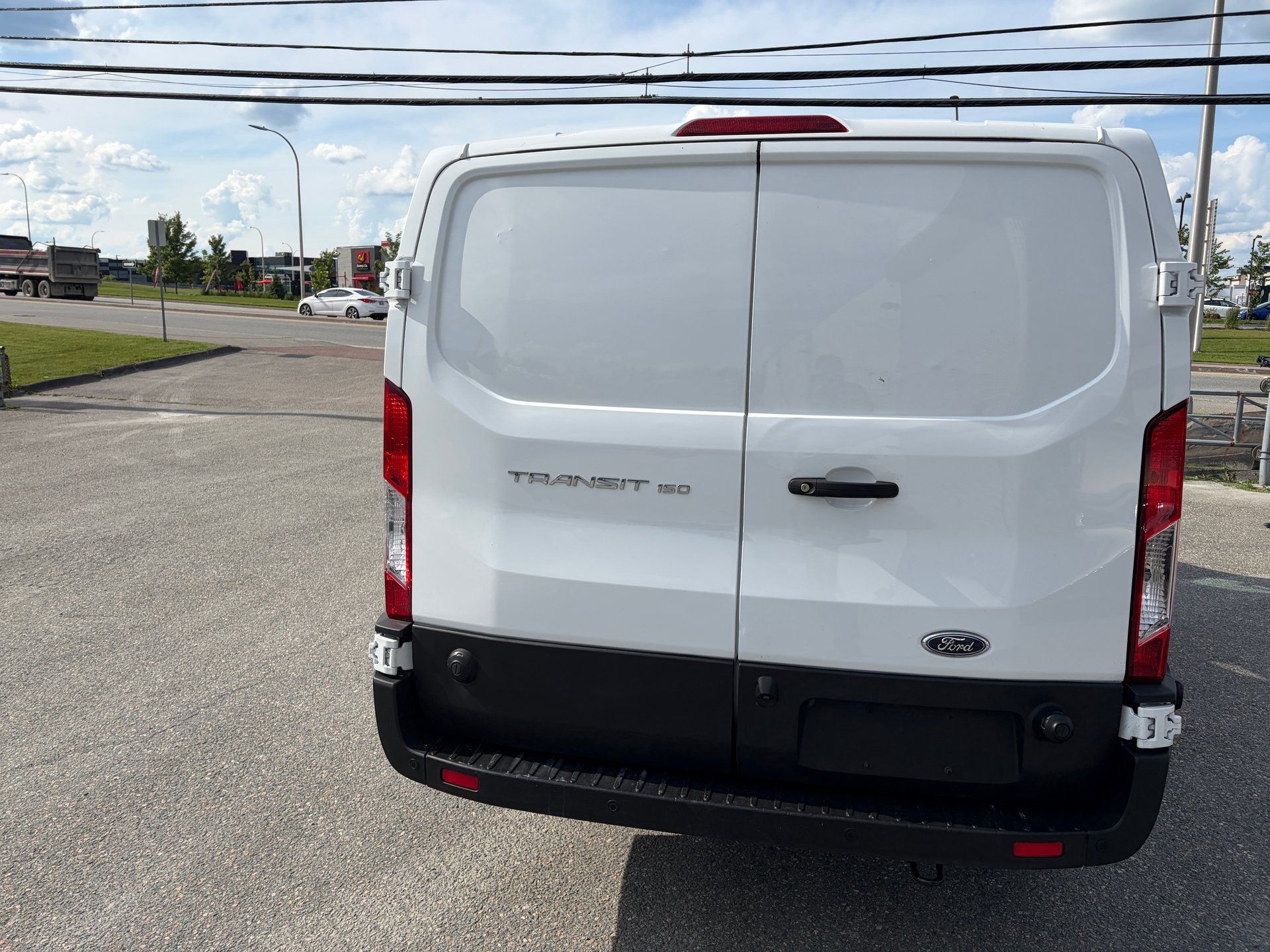 Ford Transit-150 Cargo Van 2020 - Image 6