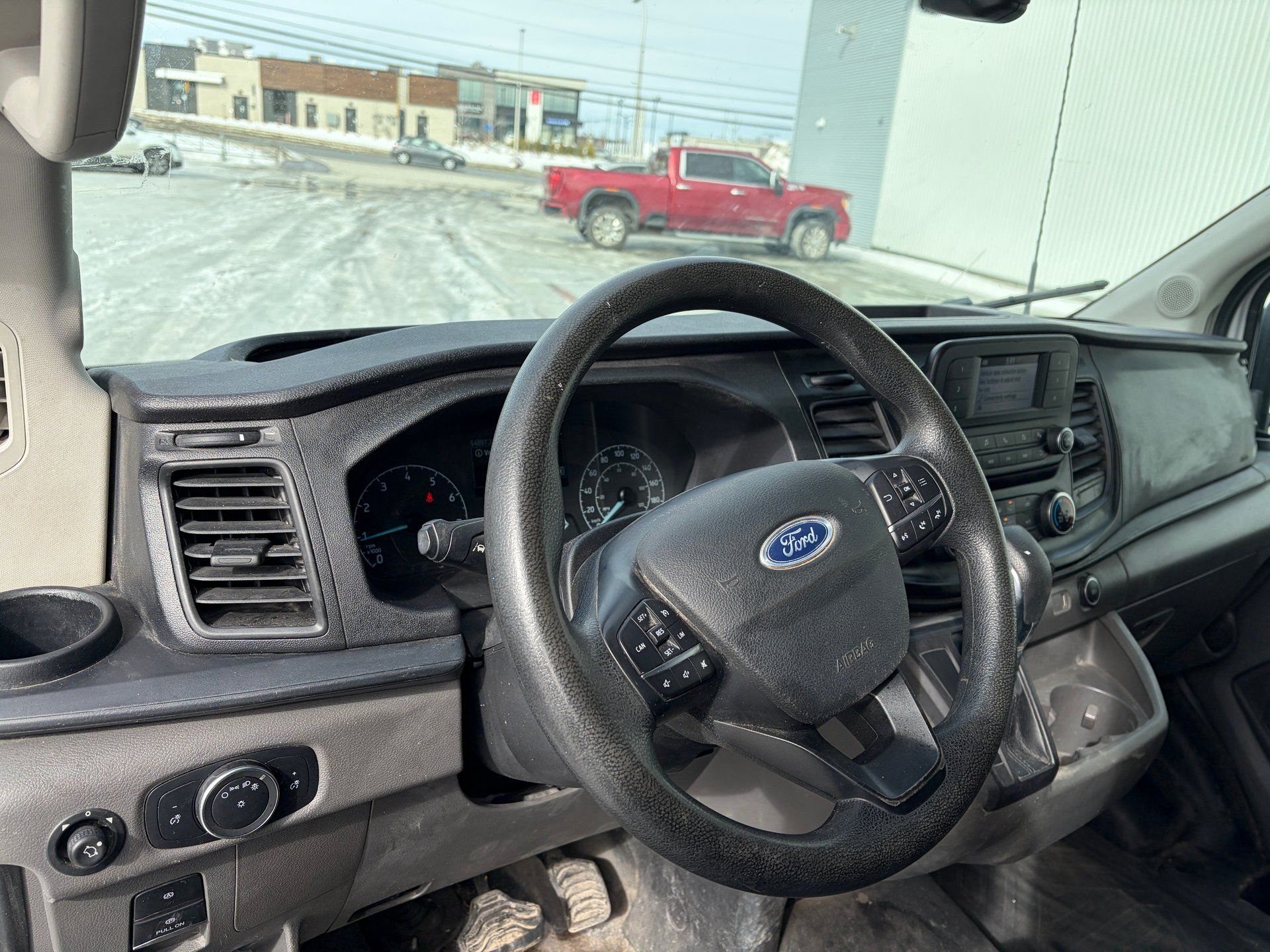 Ford Transit-250 Cargo Van 2022 - Image 3
