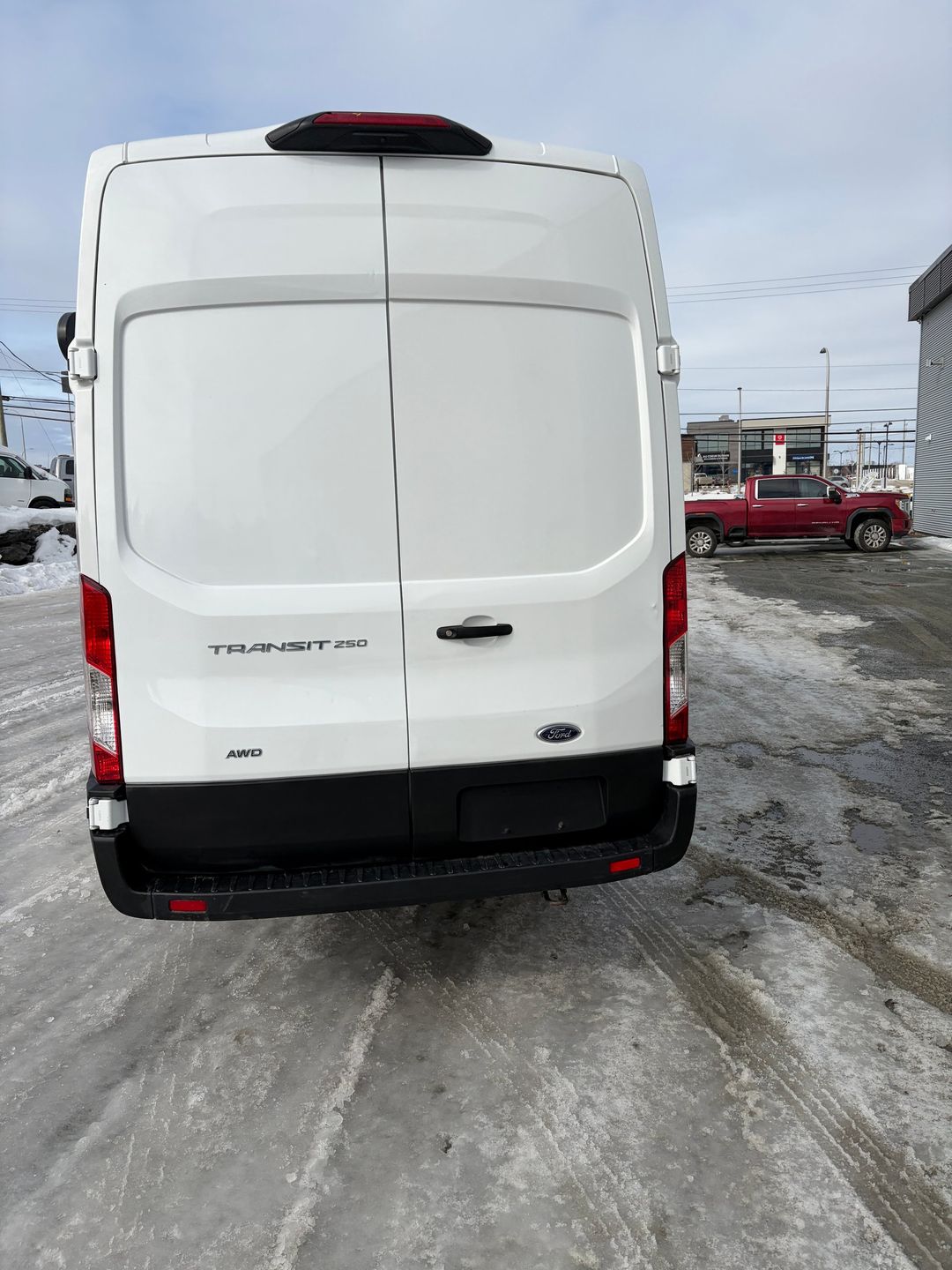 Ford Transit-250 Cargo Van 2022 - Image 7