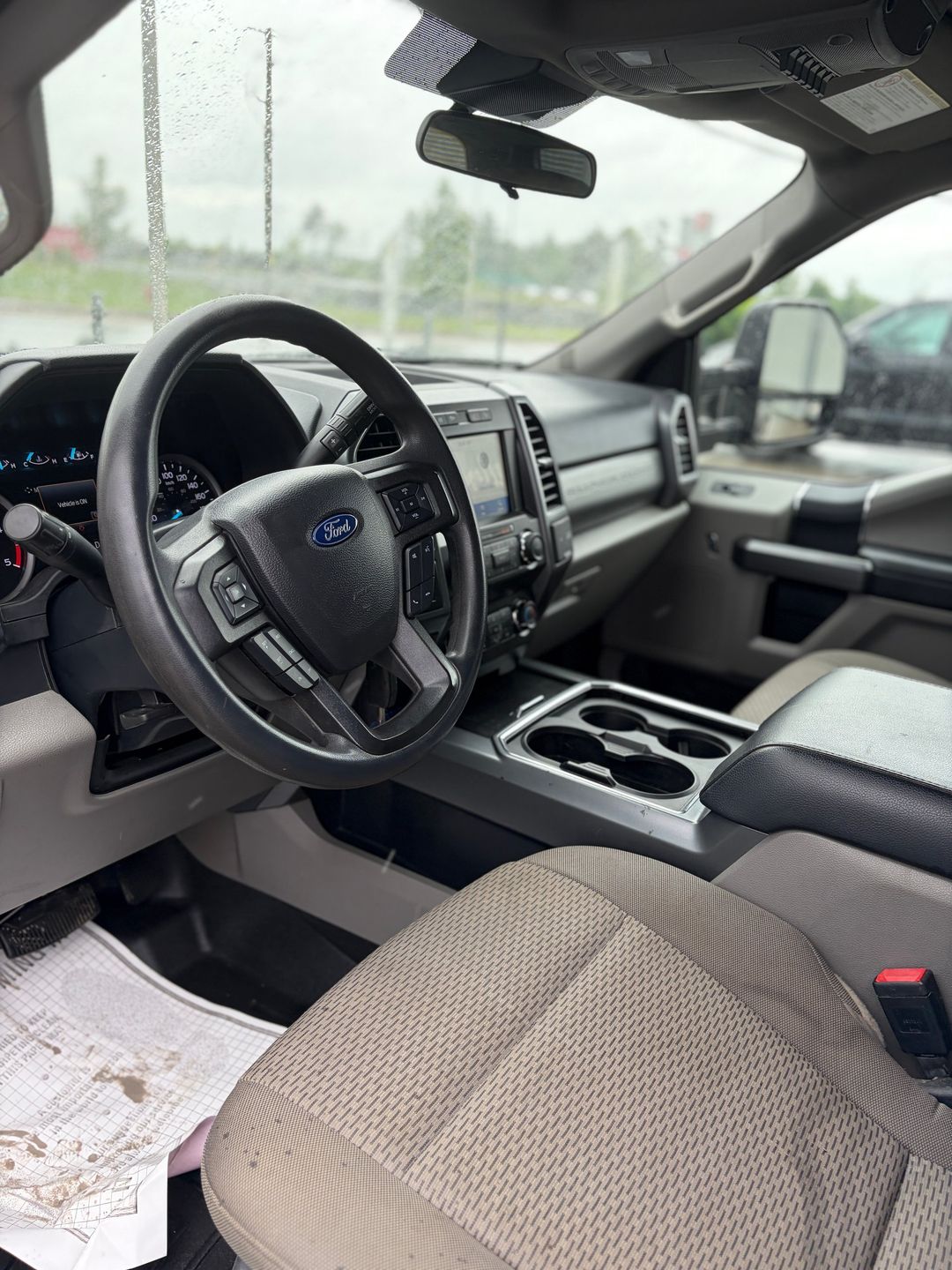 Ford F-350 2022 - Image 12