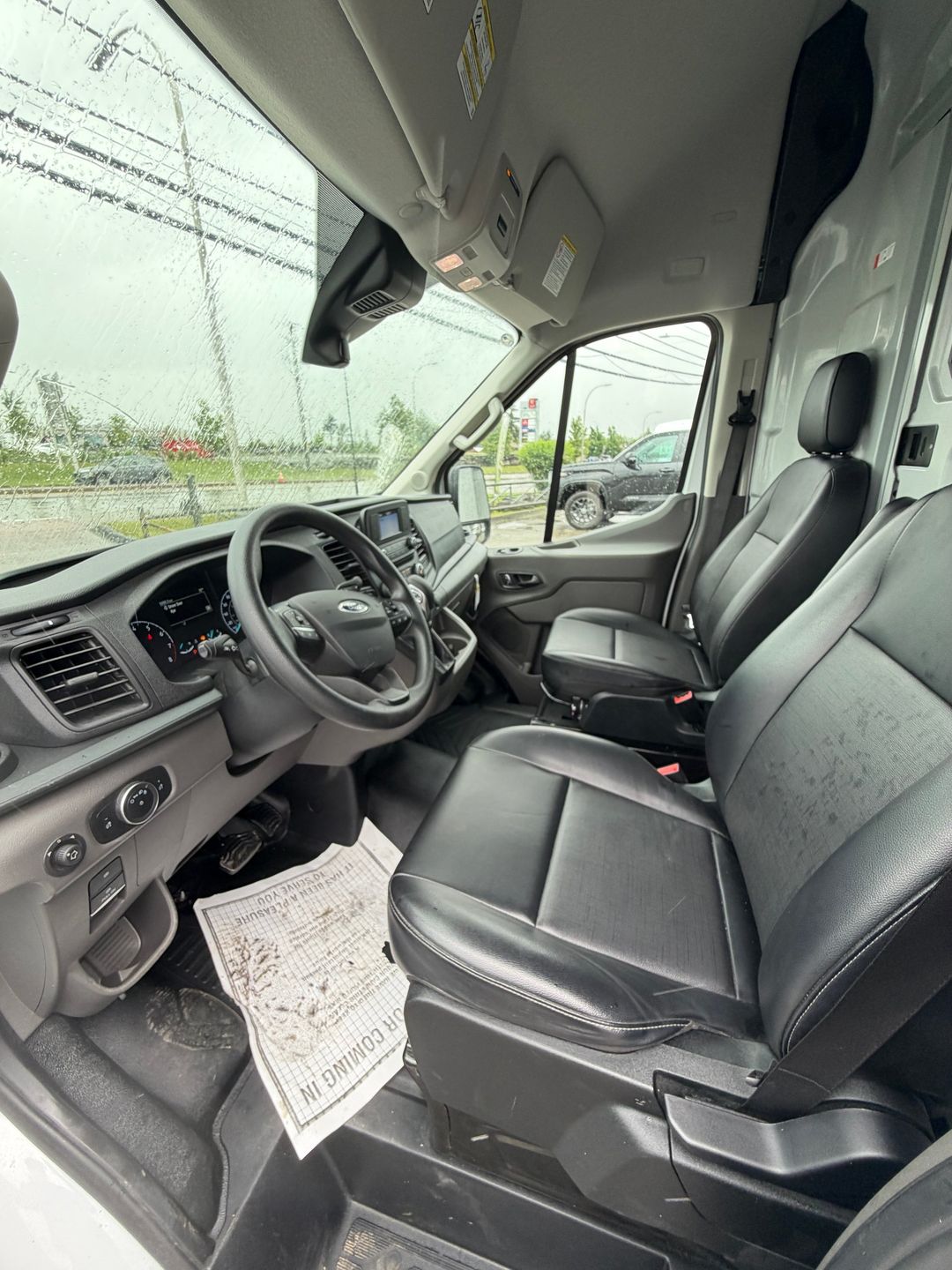 Ford Transit-250 Cargo Van 2025 - Image 11