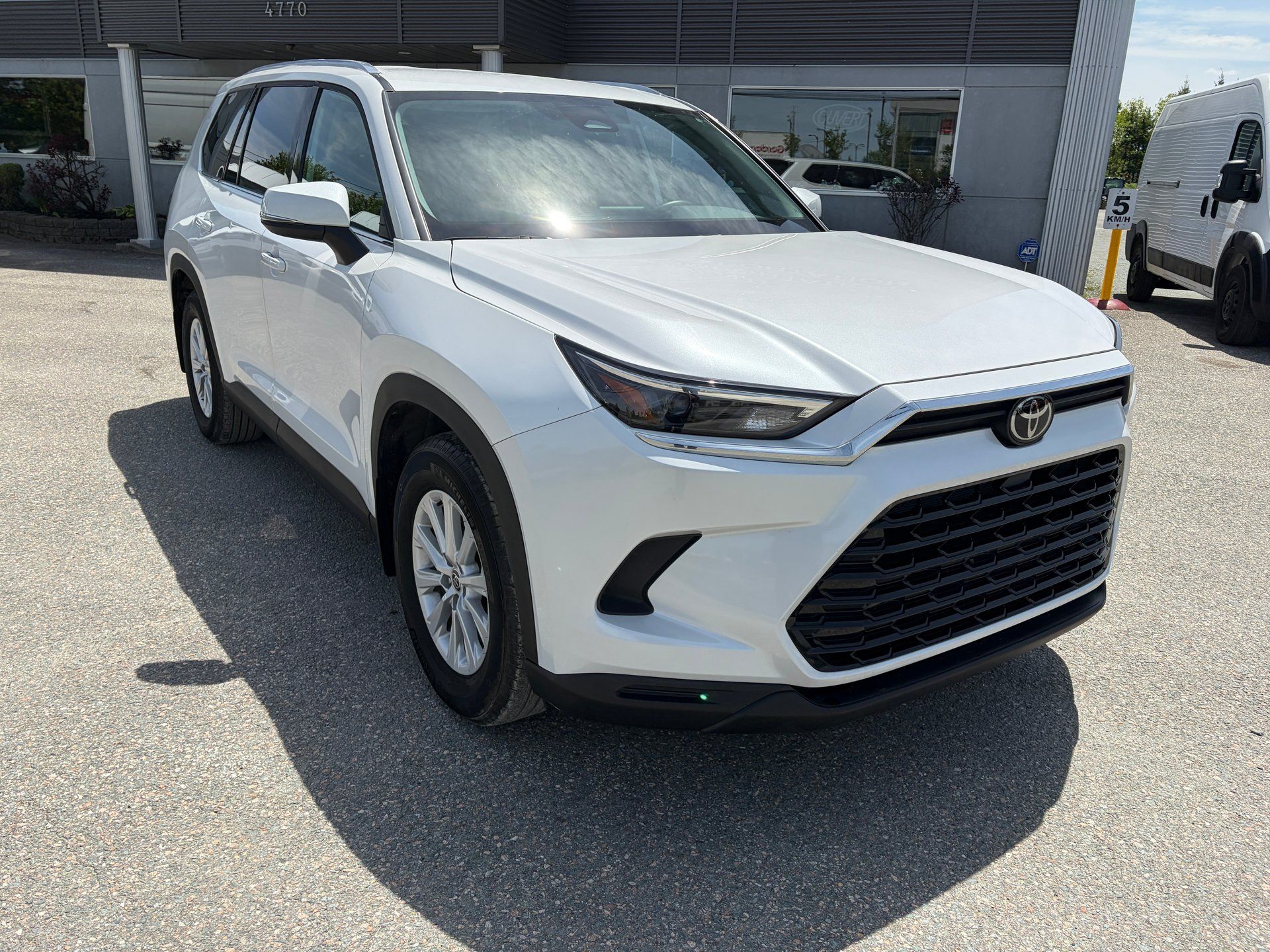 Toyota Grand Highlander 2024 - Image 7