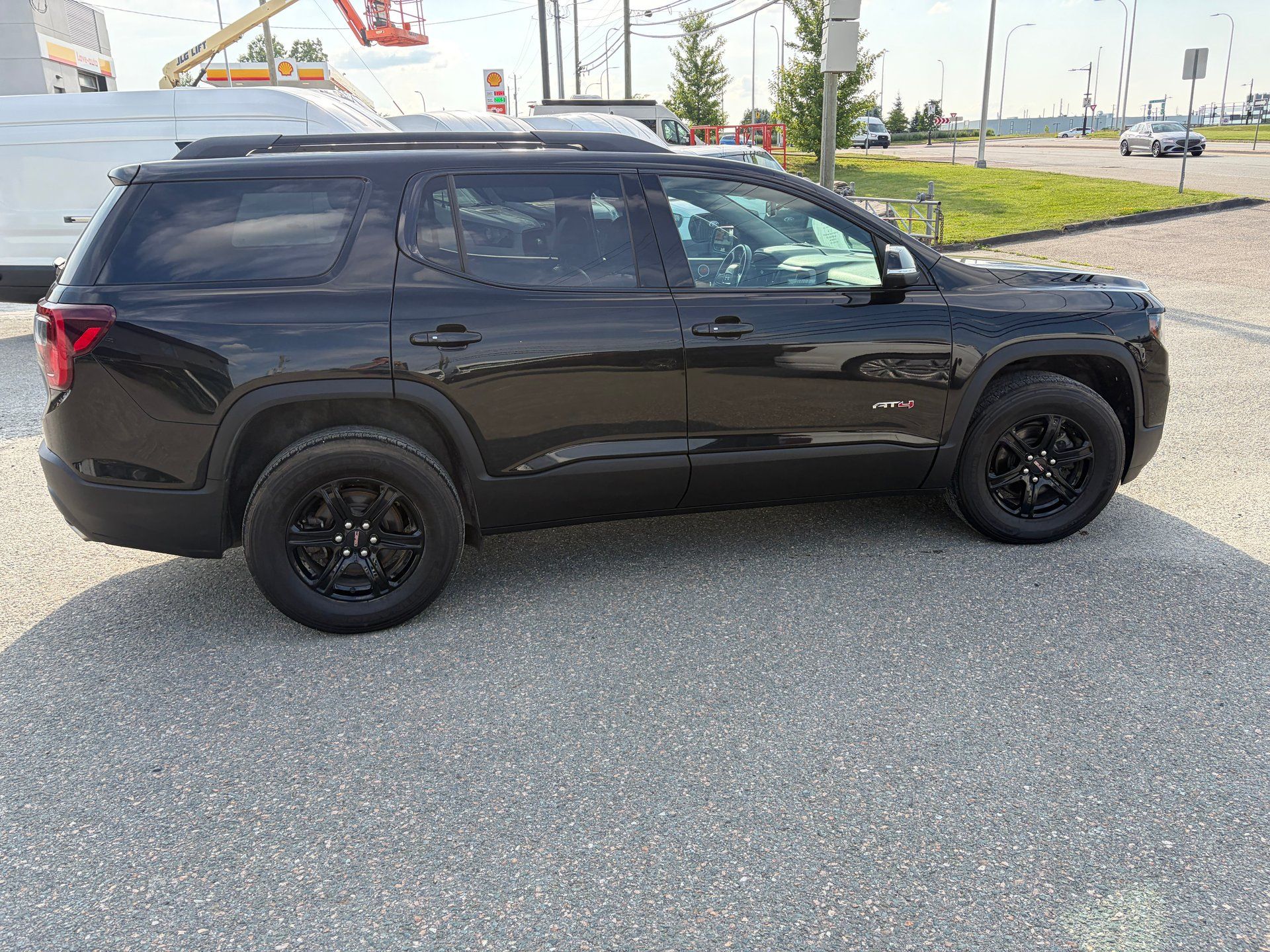 GMC Acadia 2021 - Image 6