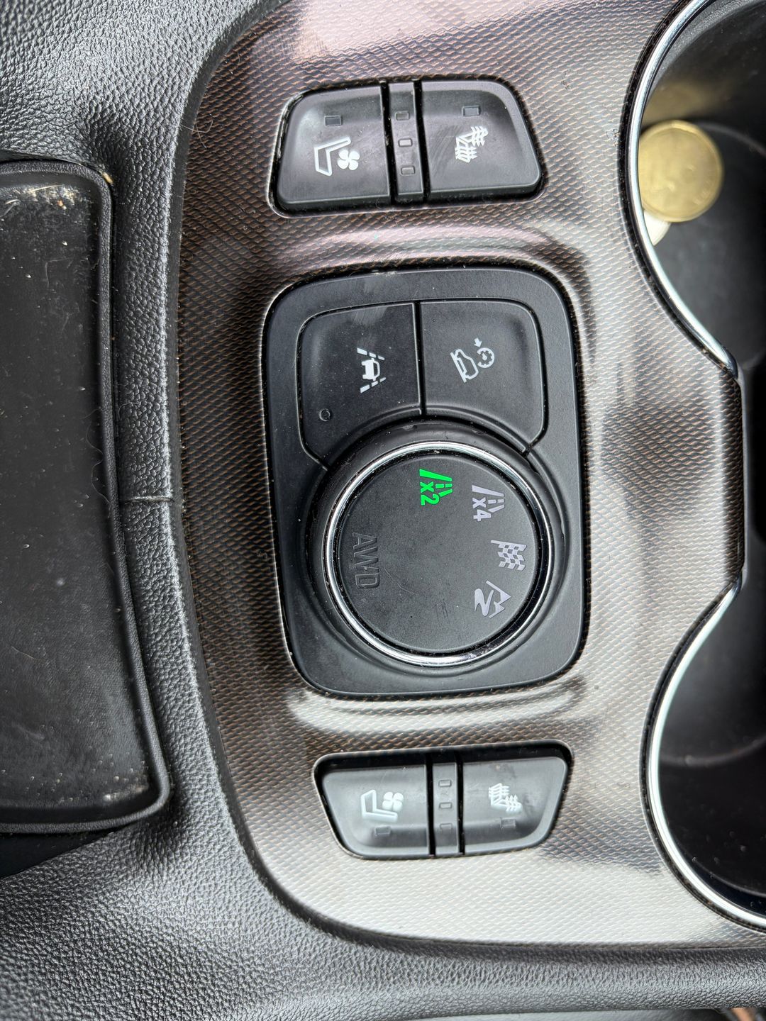 GMC Acadia 2021 - Image 17