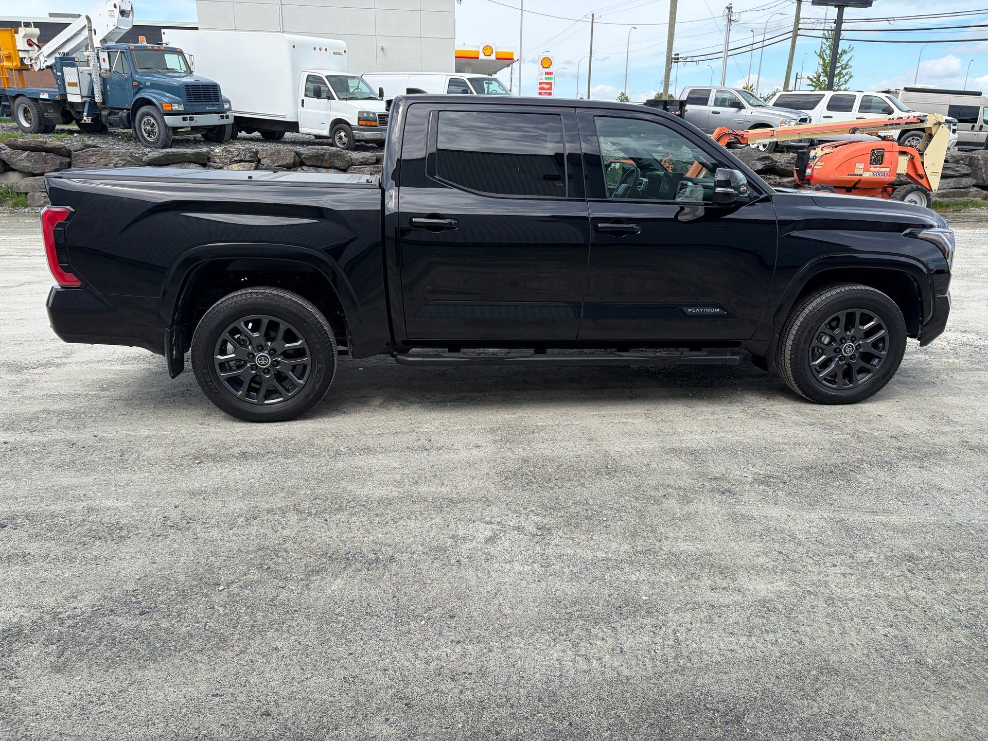 Toyota Tundra 2024 - Image 6