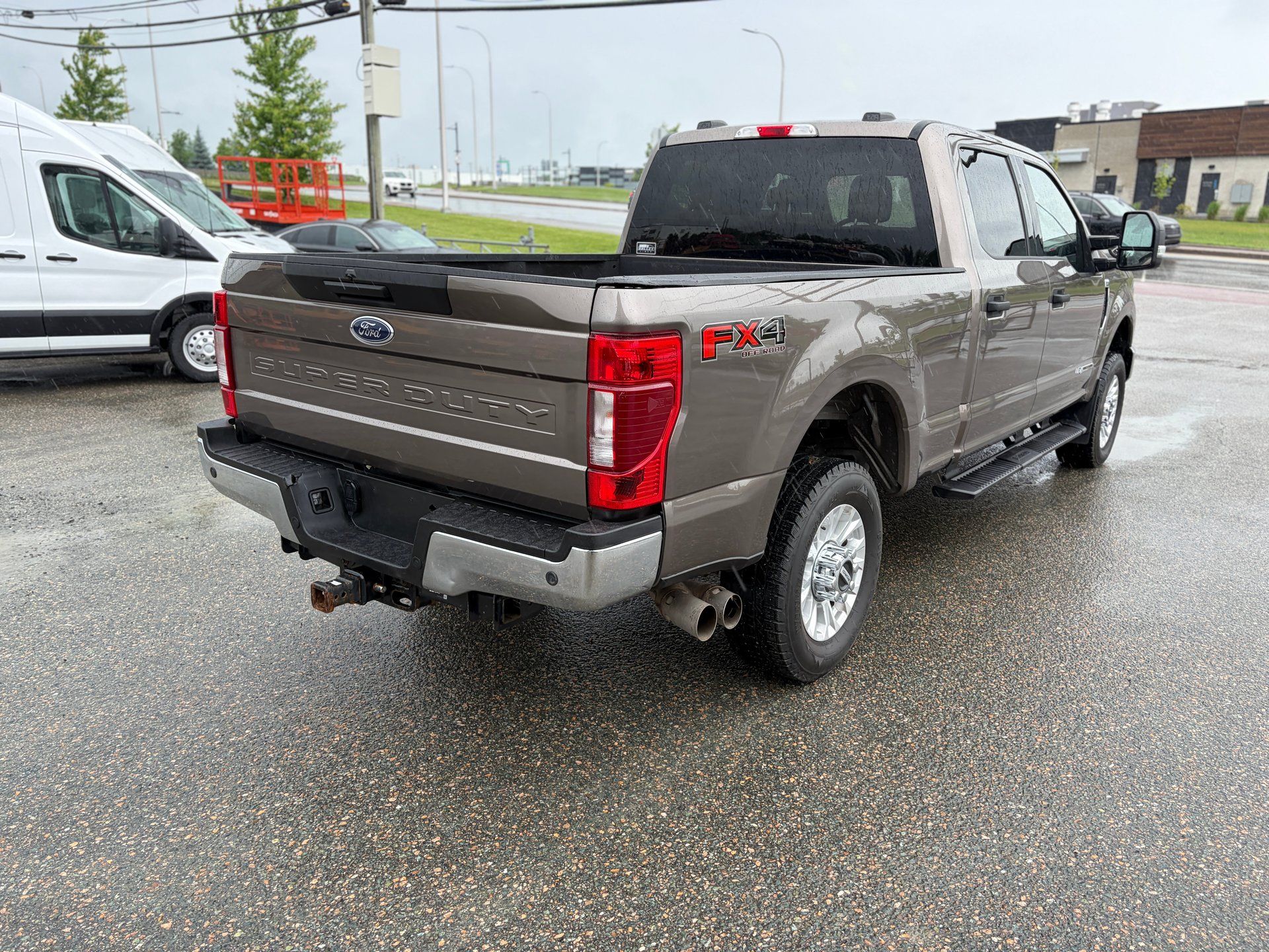 Ford F-350 2022 - Thumbnail 5