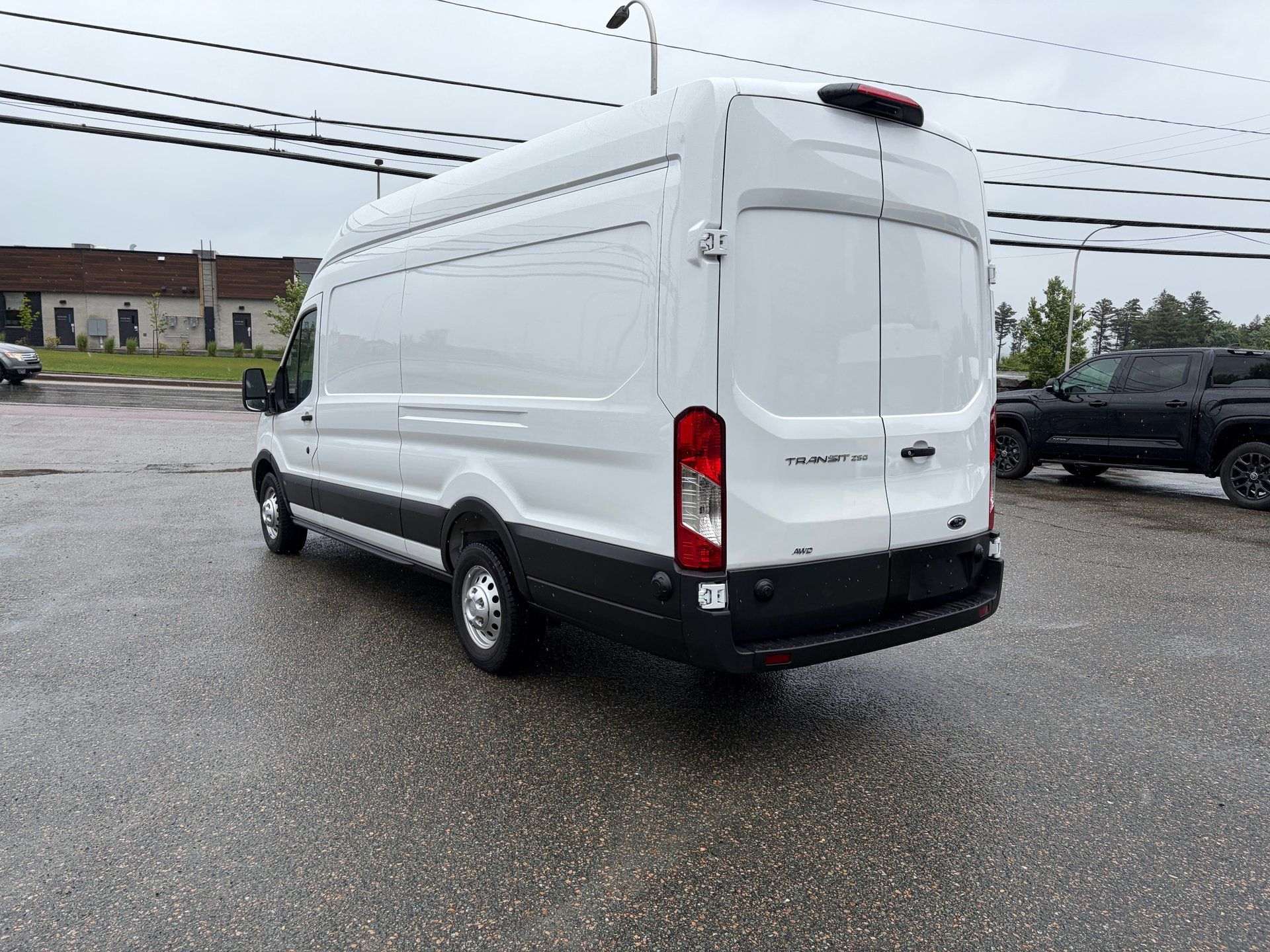 Ford Transit-250 Cargo Van 2025 - Thumbnail 3