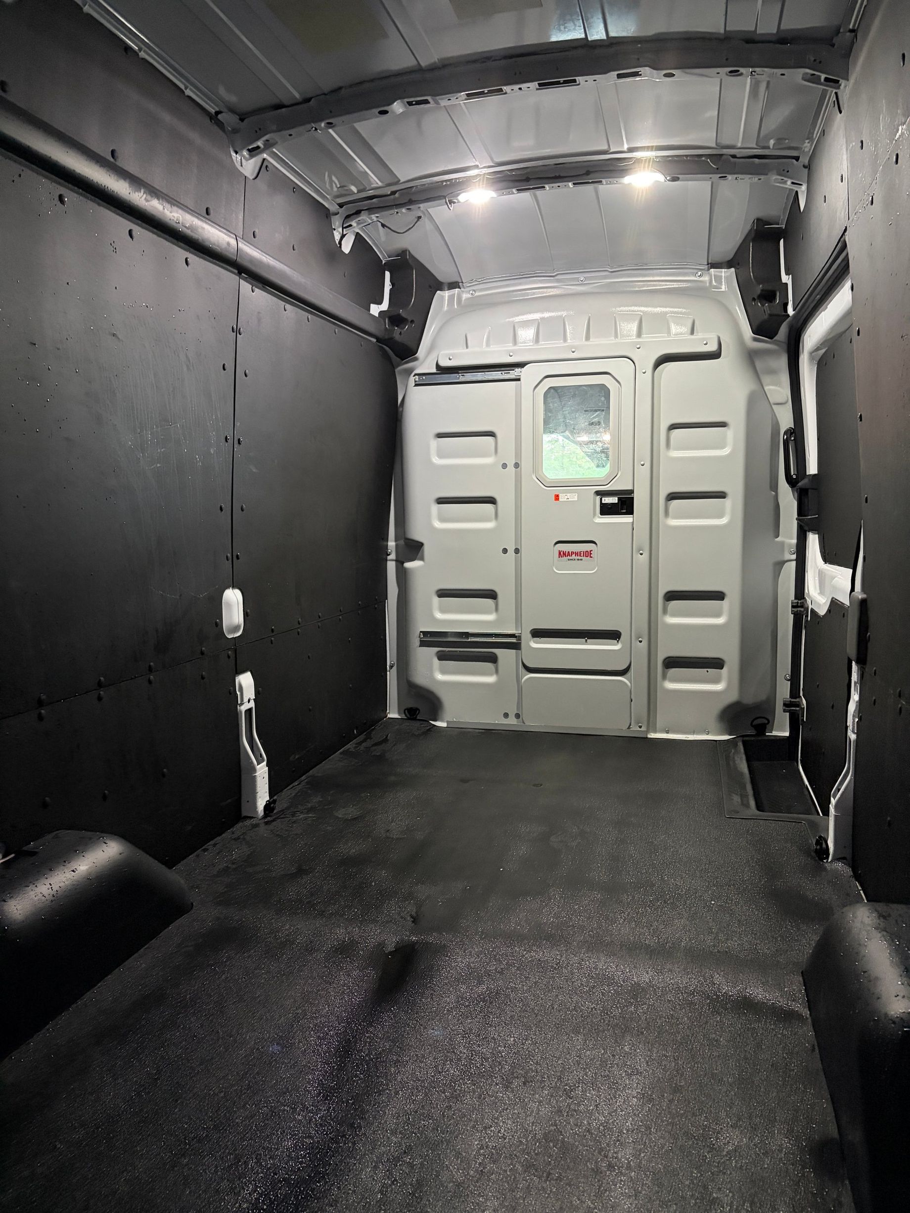 Ford Transit-250 Cargo Van 2025 - Thumbnail 14