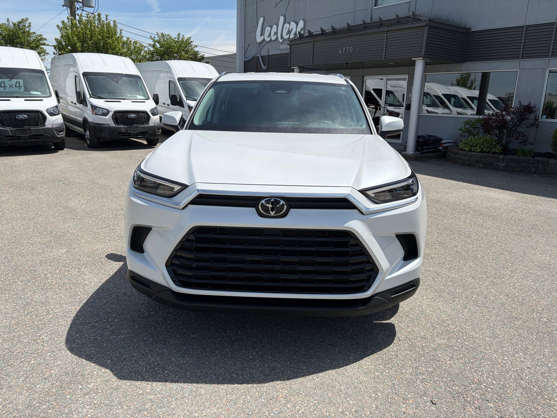 Toyota Grand Highlander 2024 - Thumbnail 8