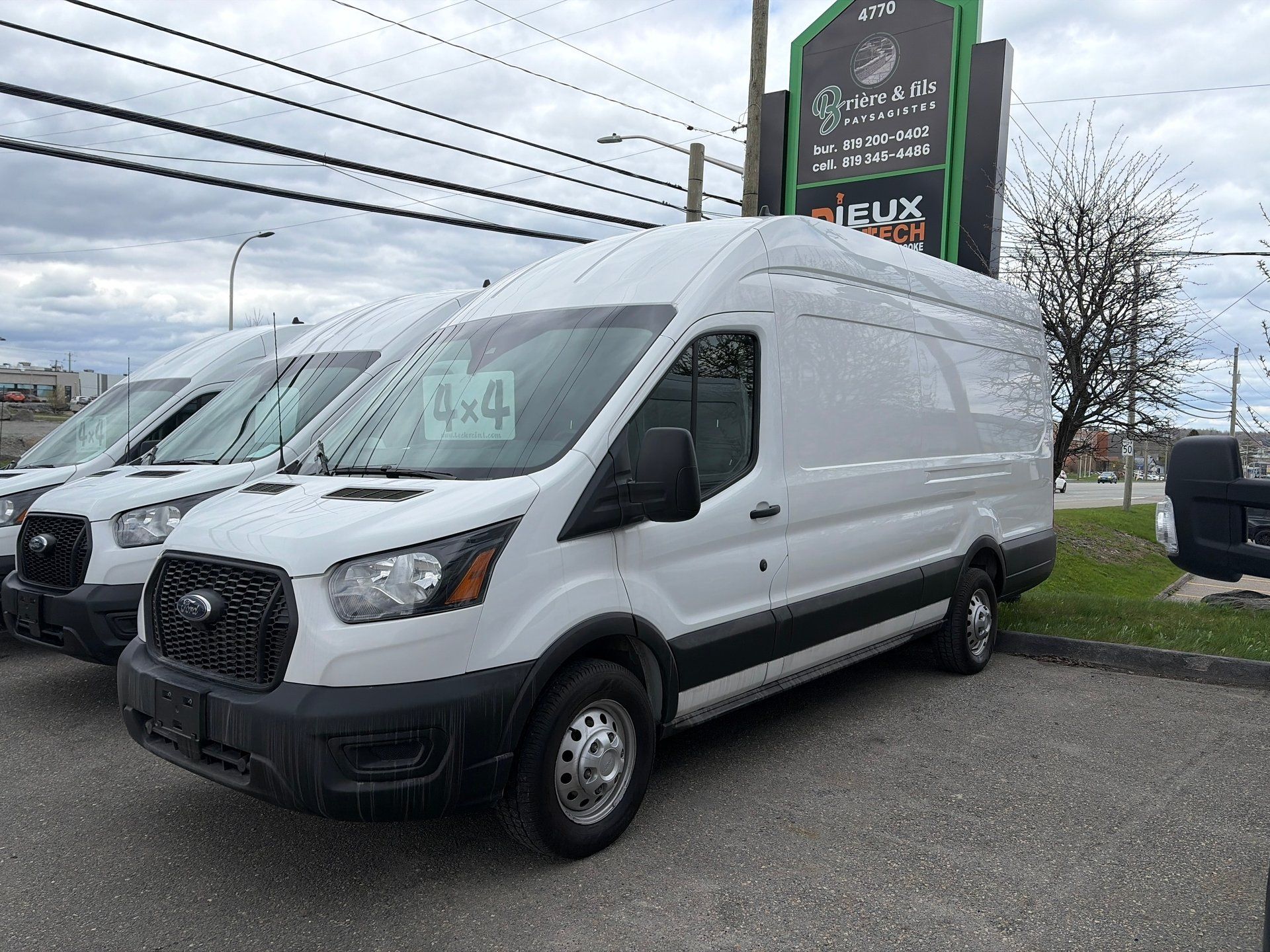 Ford Transit-250 Cargo Van 2022 - Thumbnail 1