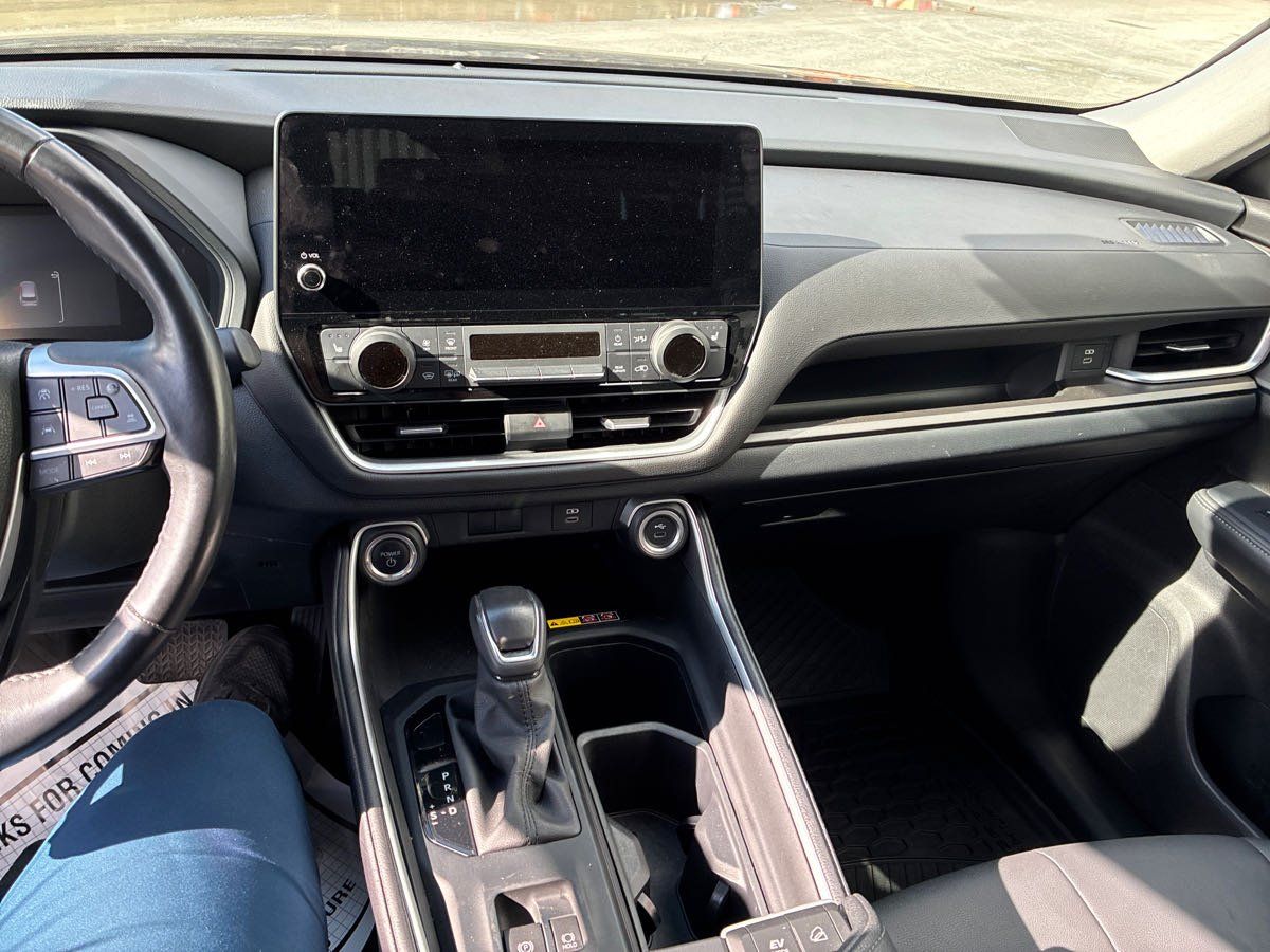 Toyota Grand Highlander 2024 - Thumbnail 8