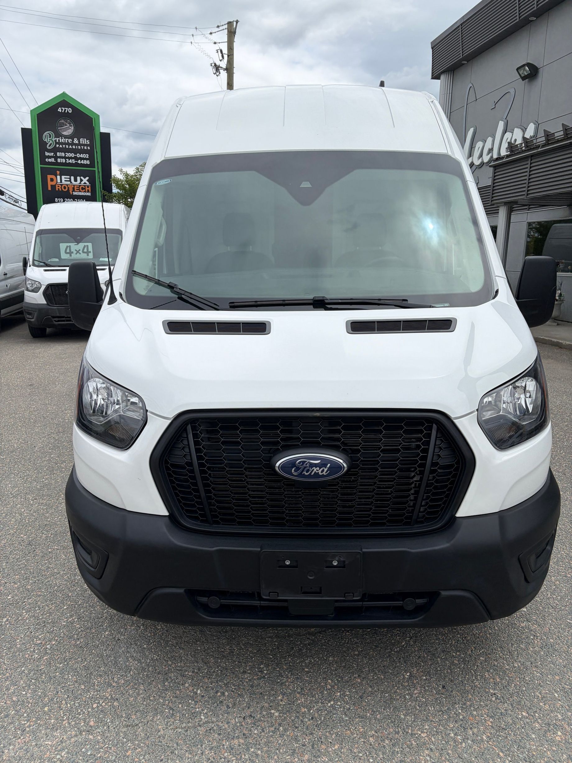 Ford Transit Van 2023 - Thumbnail 8