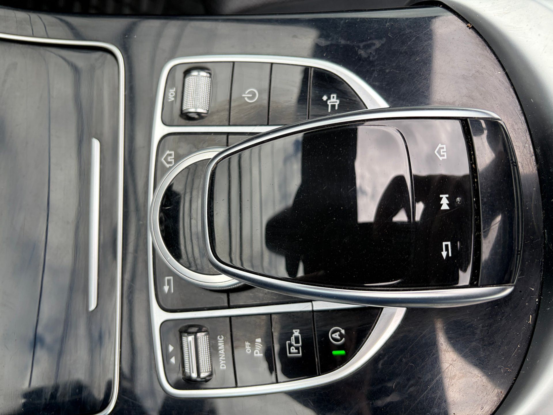 Mercedes-Benz C 300 2020 - Thumbnail 15