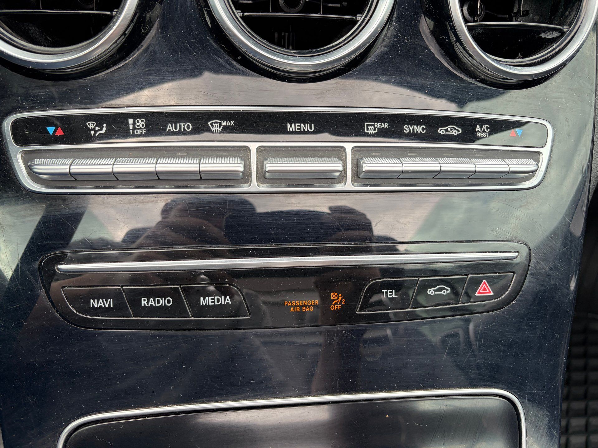 Mercedes-Benz C 300 2020 - Thumbnail 16