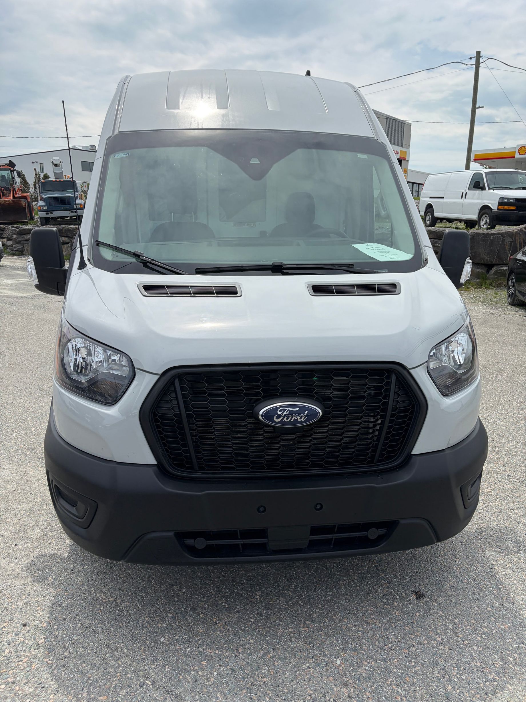 Ford Transit-350 Cargo Van 2023 - Thumbnail 8