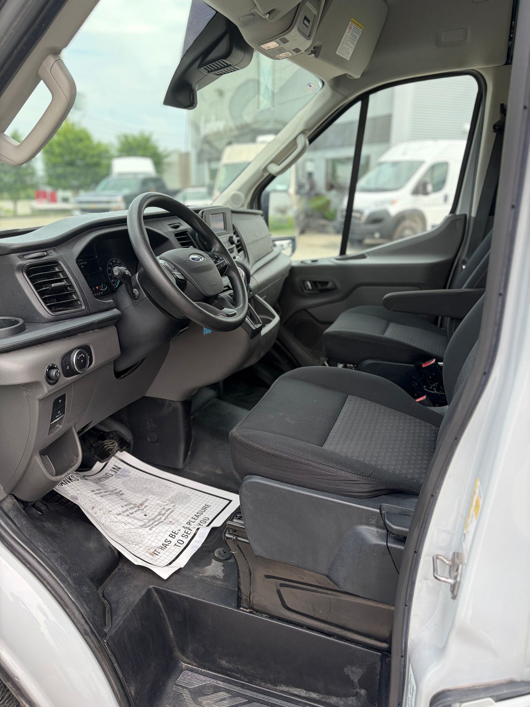 Ford Transit-350 Cargo Van 2023 - Thumbnail 10
