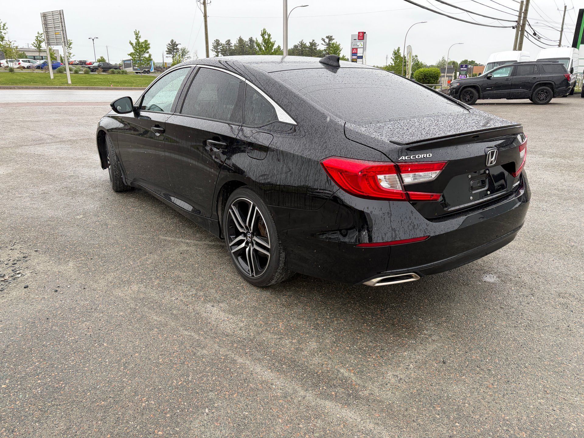 Honda Accord 2021 - Thumbnail 3