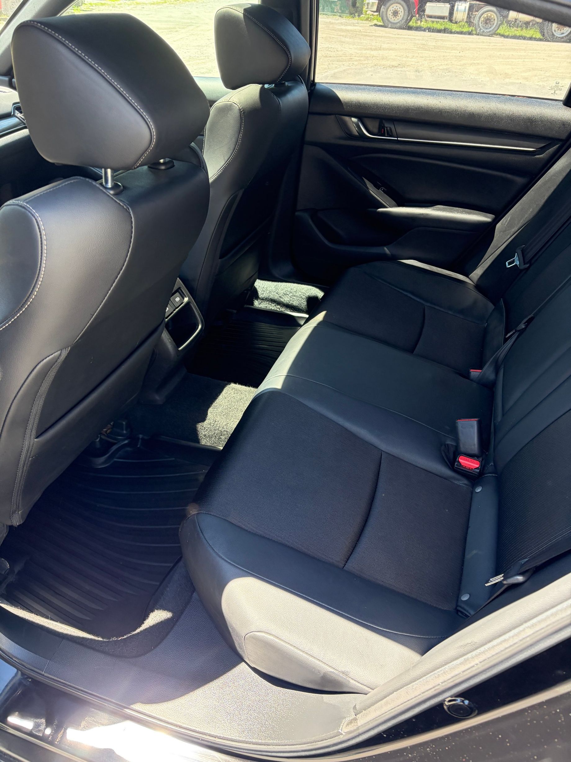 Honda Accord 2021 - Thumbnail 16
