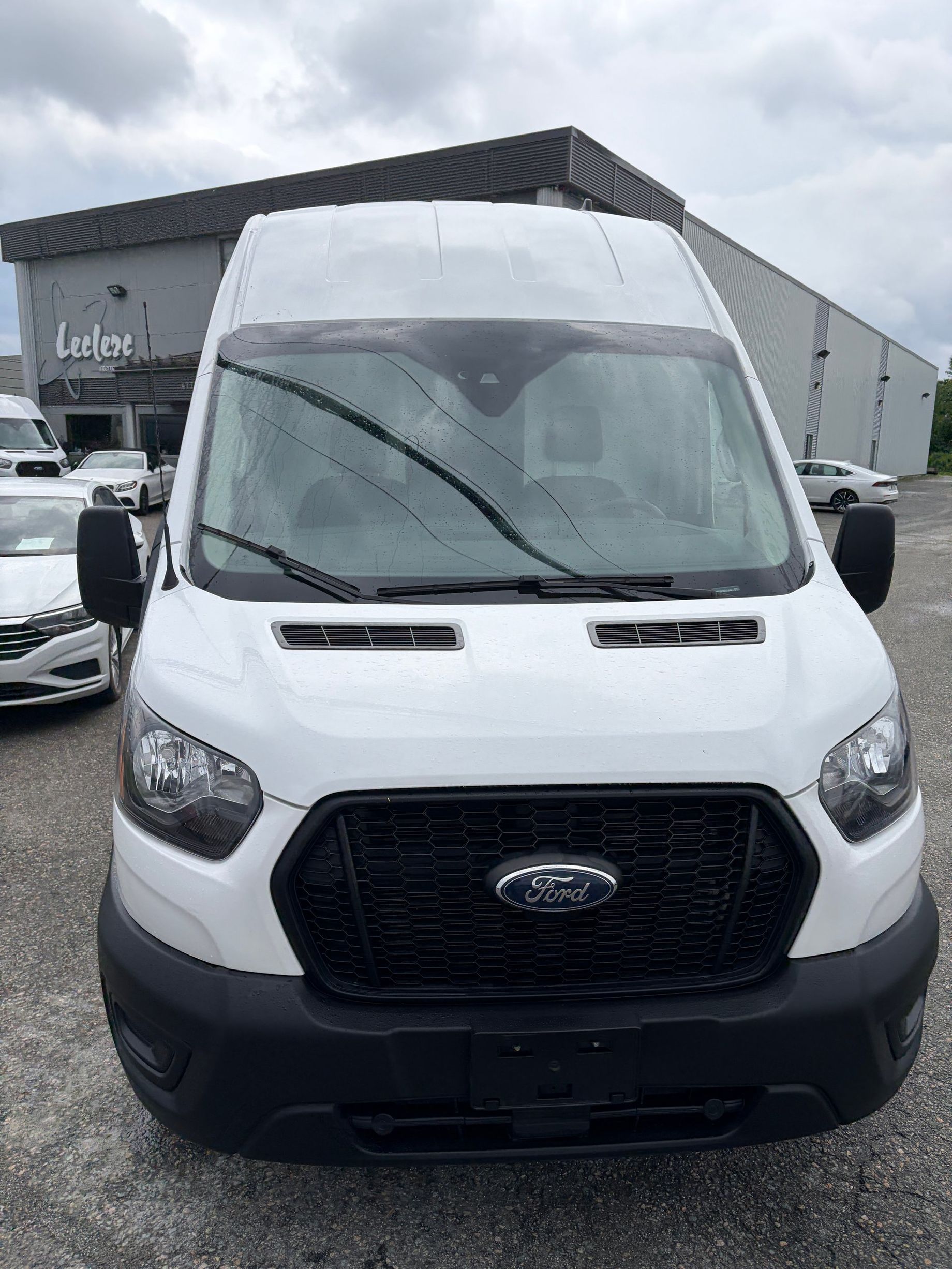 Ford Transit-250 Cargo Van 2022 - Thumbnail 8
