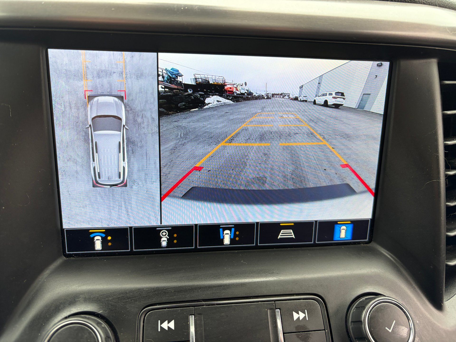 GMC Acadia 2021 - Thumbnail 21
