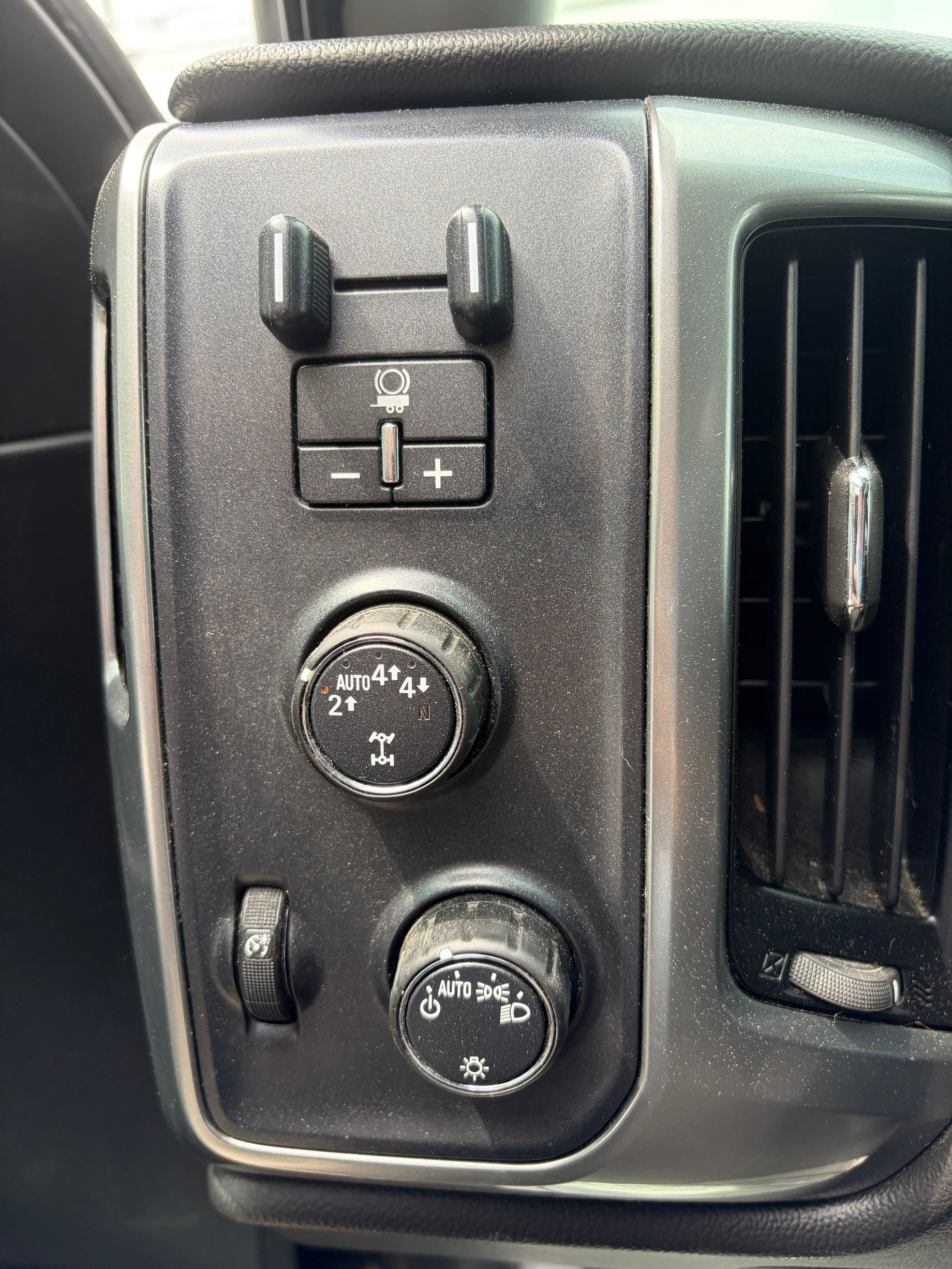 Chevrolet Silverado 1500 2018 - Thumbnail 14