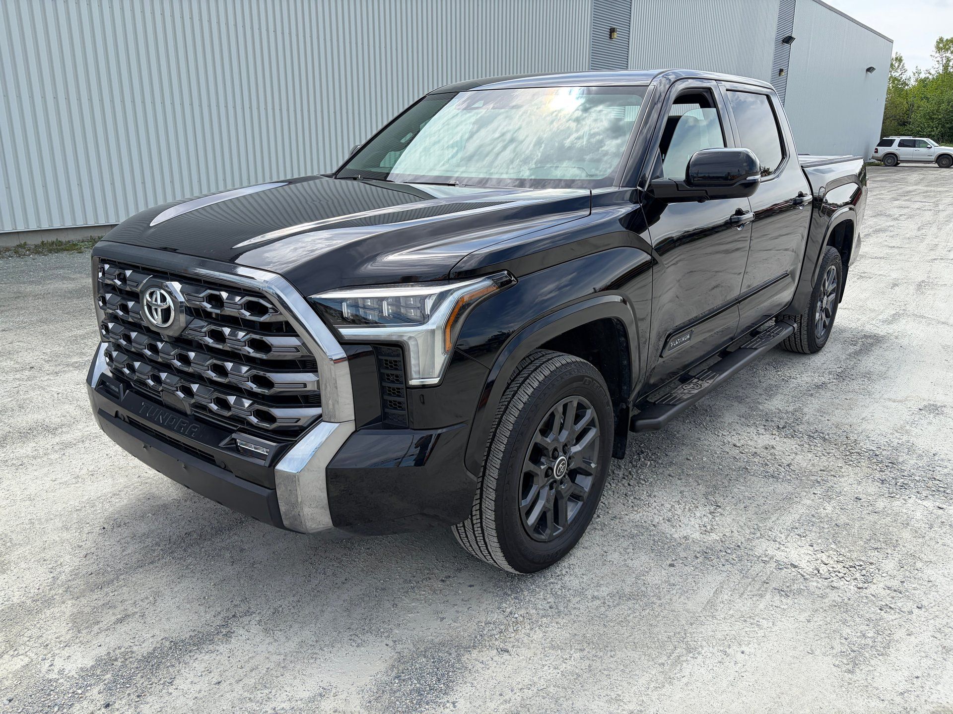 Toyota Tundra 2024 - Thumbnail 1