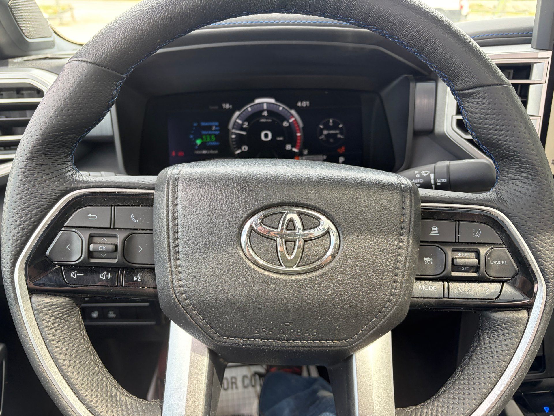 Toyota Tundra 2024 - Thumbnail 9