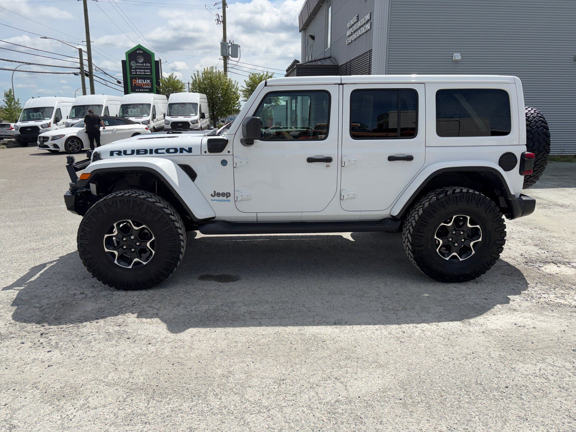 Jeep Wrangler 4xe 2021 - Thumbnail 2